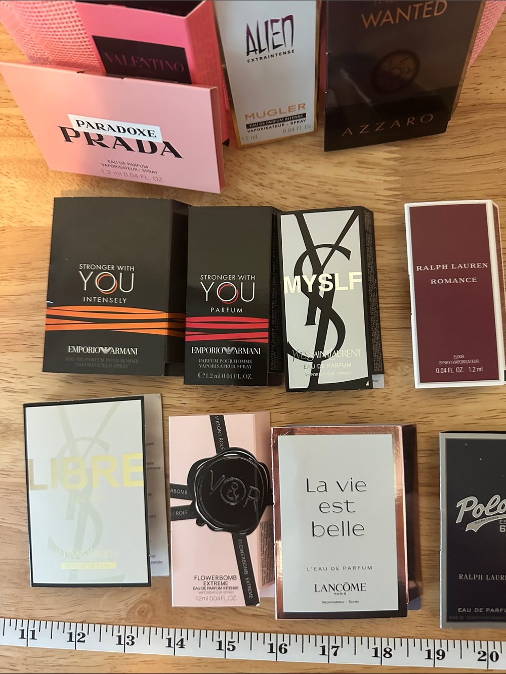 Ulta Beauty Buzzworthy Minis Sample Set — Coral-Orange Box with Pink Mesh Pouch - Picture 3 of 4